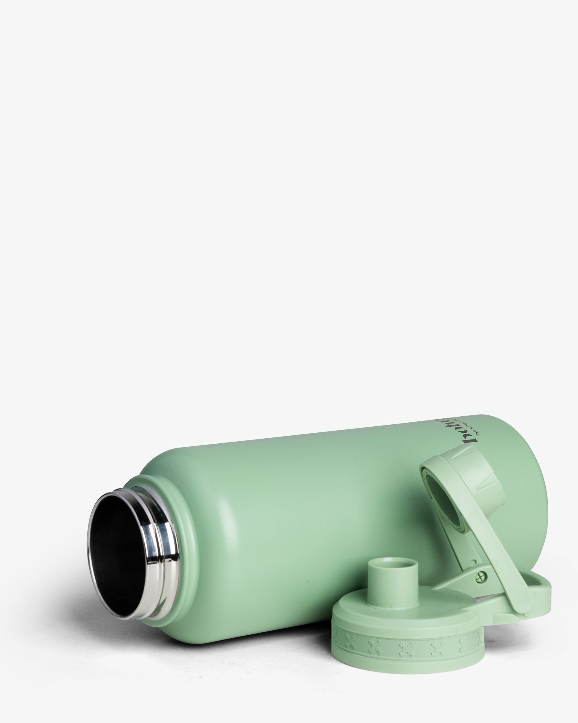 bohtal-insulated-sports-bottle-green-g8 Bohtal_Insulated_Sports_Bottle_Green_unassamble.jpg