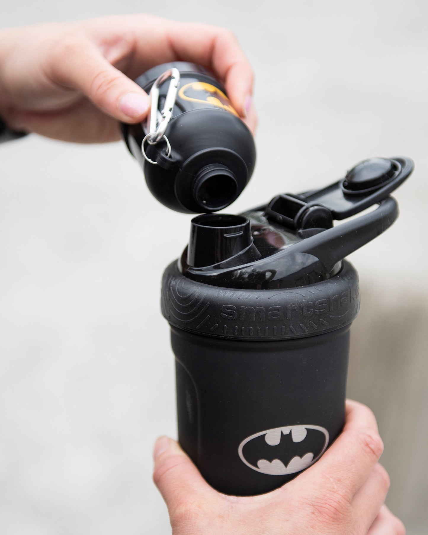 whey2go-funnel-batman-h3 Smartshake_Whey2Go_Batman_Lifestyle.jpg